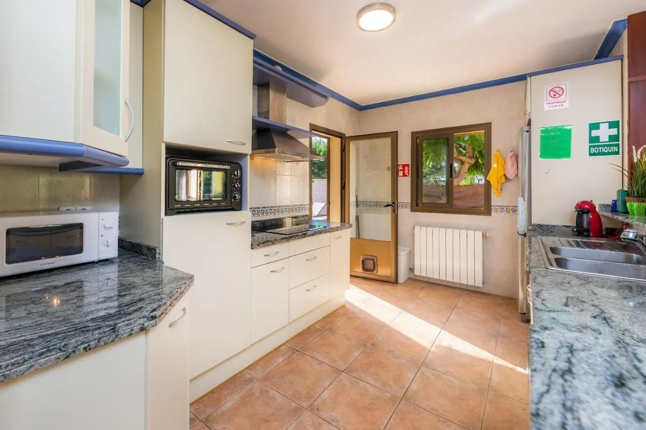 Ideal Property Mallorca - Casa Jordi Can Picafort  Spanien
